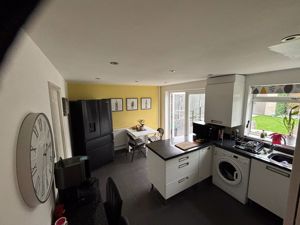 Photo 47- click for photo gallery